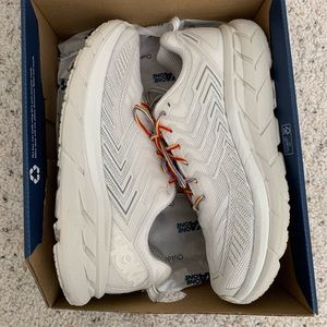 OV Hoka Clifton Shoes